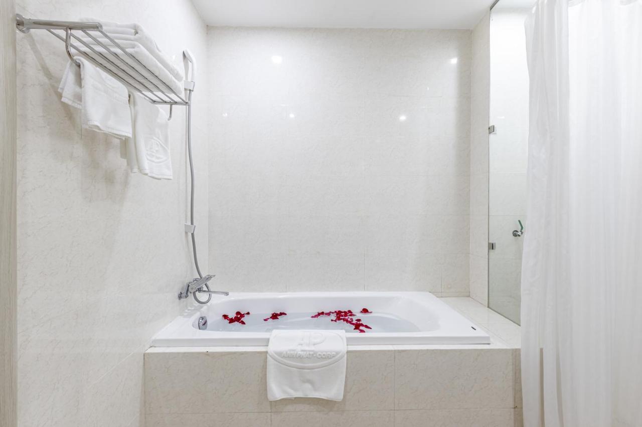 Anh Phat Resort Tinh Gia Luaran gambar